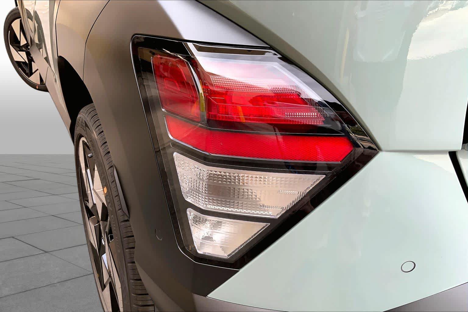 New 2027 Hyundai Kona Limited AWD/4WD image 14