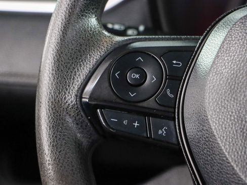 Used 2019 Toyota RAV4 XLE image 13