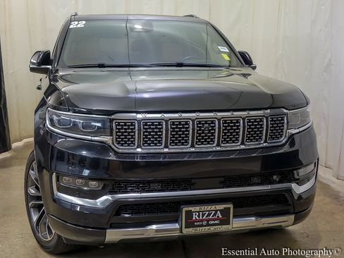 Used 2022 Jeep Grand Wagoneer Series III AWD/4WD image 6