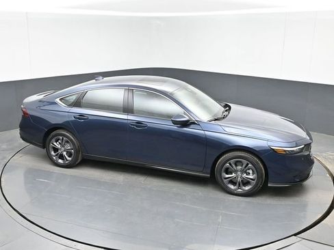 New 2026 Honda Accord EX-L image 1