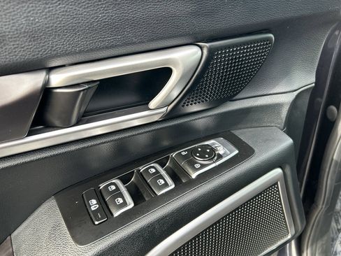 Certified 2025 Kia Telluride S image 20