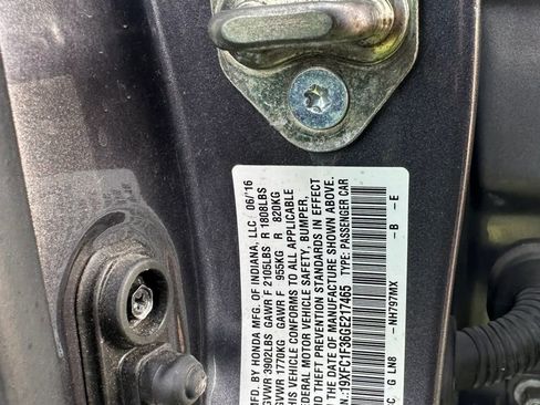 Used 2016 Honda Civic EX-T image 39