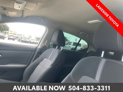 Used 2025 Nissan Sentra SV FWD image 29