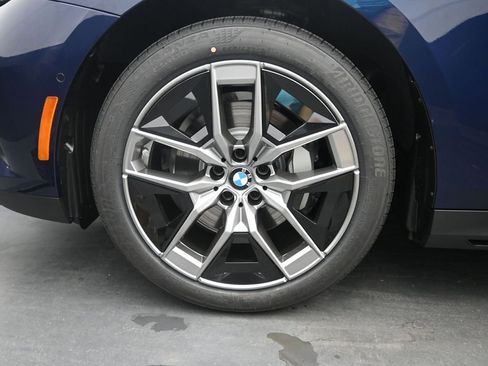 New 2026 BMW 530i w/ Premium Package image 4