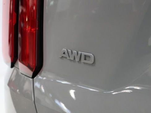 Used 2022 Kia Sorento SX Prestige w/ Rust Color Package AWD/4WD image 13