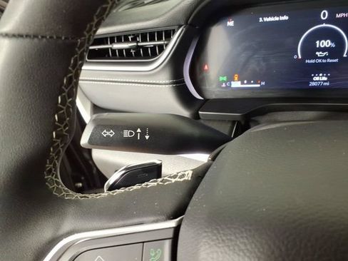 Used 2024 Jeep Grand Cherokee Laredo w/ Luxury Tech Group I AWD/4WD image 27