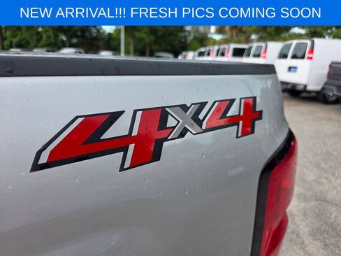Used 2019 Chevrolet Silverado 1500 LT w/ All Star Edition AWD/4WD image 13
