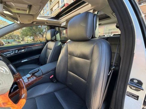 Used 2010 Mercedes-Benz S 550 image 36