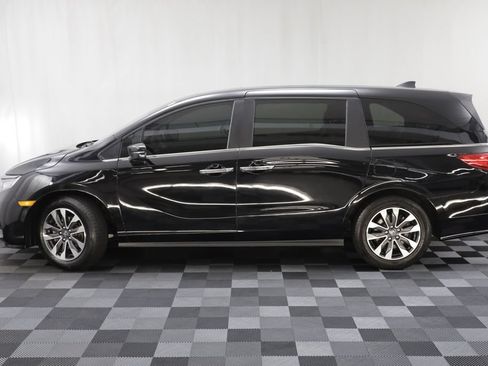 Used 2024 Honda Odyssey EX-L image 4