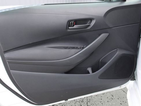 Certified 2024 Toyota Corolla LE image 40