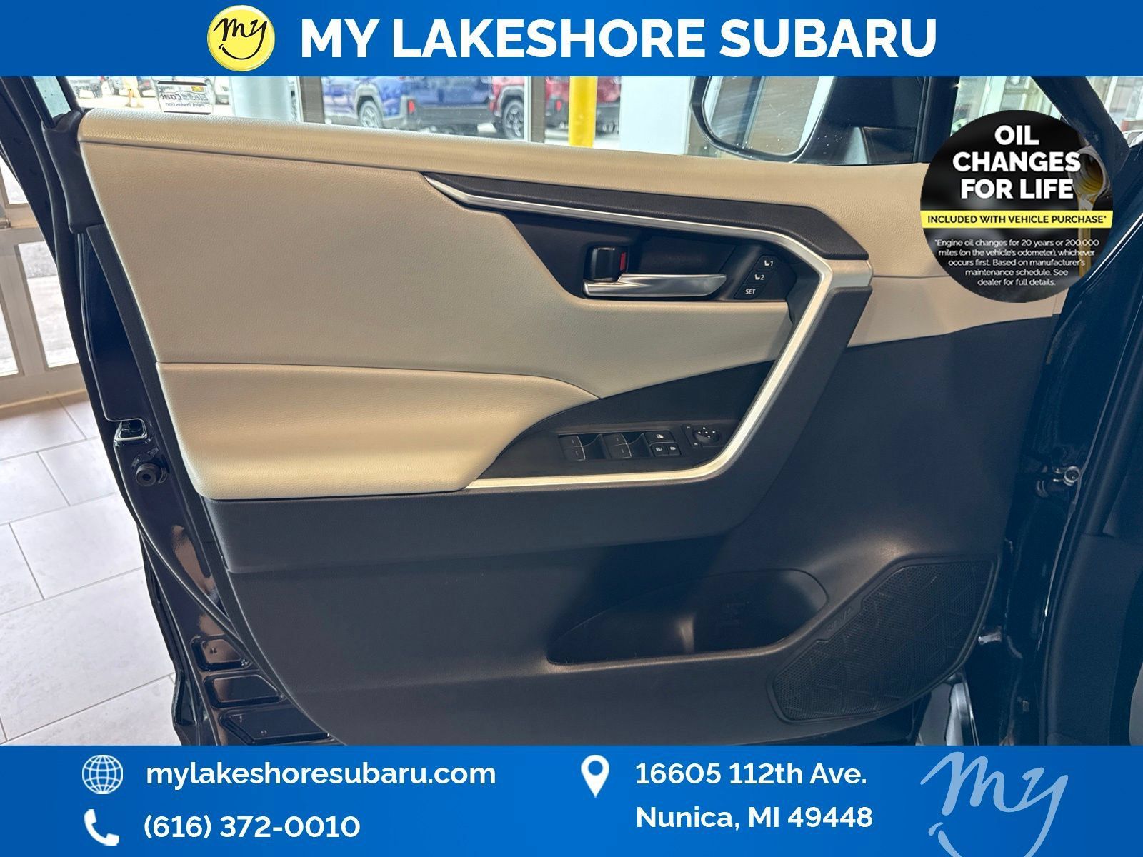Used 2025 Toyota RAV4 XLE Premium w/ Weather Package AWD/4WD image 15