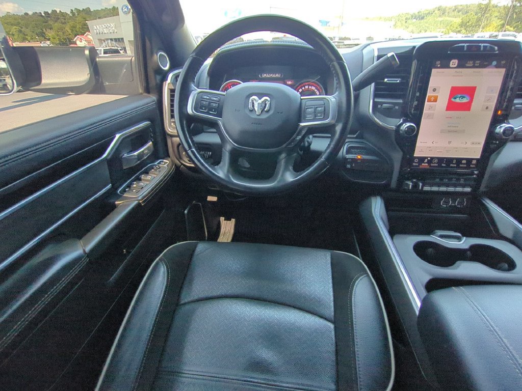 Used 2022 RAM 3500 Laramie AWD/4WD image 19
