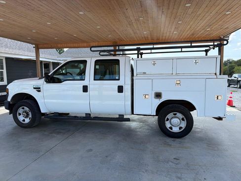 Used 2008 Ford F250 XL AWD/4WD image 3