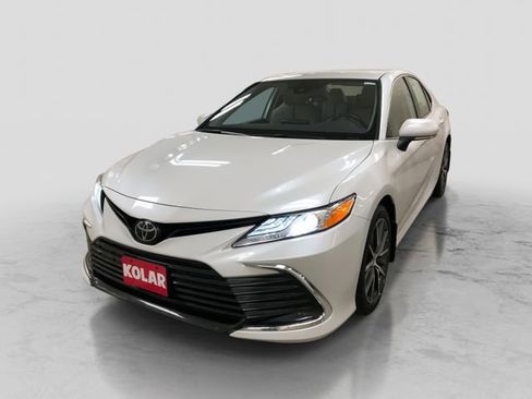 Certified 2023 Toyota Camry XLE w/ Cold Weather Package AWD/4WD image 1
