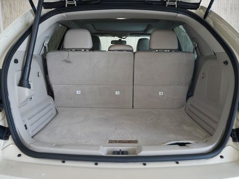 Used 2014 Lincoln MKX FWD w/ Equipment Group 102A image 38