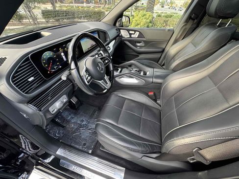 Used 2023 Mercedes-Benz Maybach GLS 600 4MATIC image 26