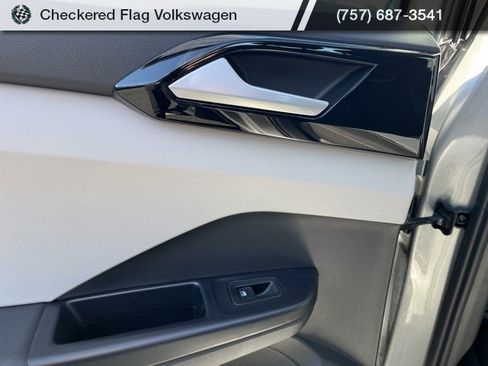 New 2026 Volkswagen Taos S image 22