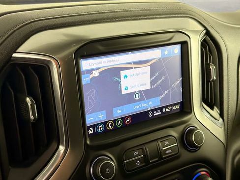 Used 2020 Chevrolet Silverado 2500 LTZ w/ LTZ Premium Package AWD/4WD image 14