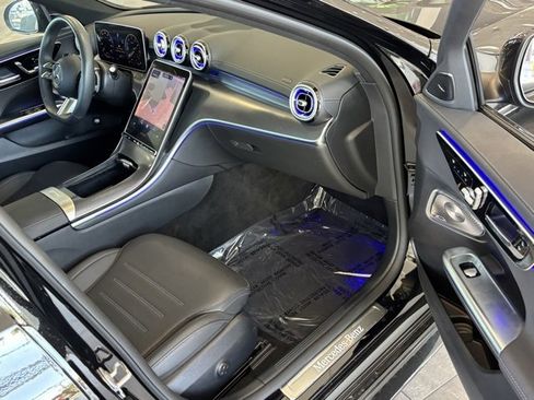 Used 2025 Mercedes-Benz C 300 Sedan image 30
