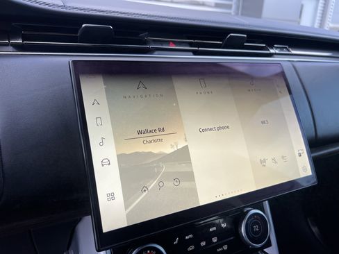 Certified 2023 Land Rover Range Rover SE image 28