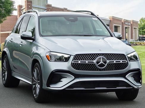 Certified 2025 Mercedes-Benz GLE 350 4MATIC image 3