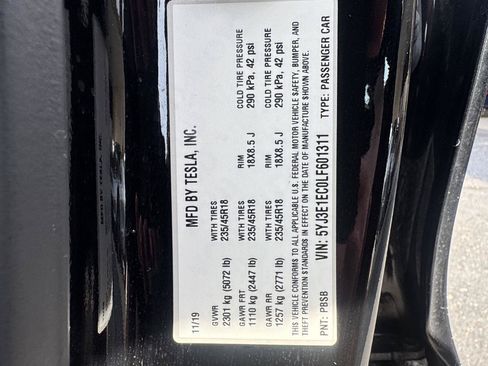 Used 2020 Tesla Model 3 Performance AWD/4WD image 29