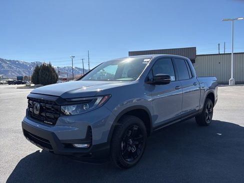 New 2026 Honda Ridgeline Black Edition image 7