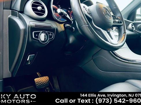Used 2021 Mercedes-Benz GLC 300 4MATIC image 18
