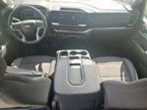 Used 2025 Chevrolet Silverado 1500 LT RWD image 23