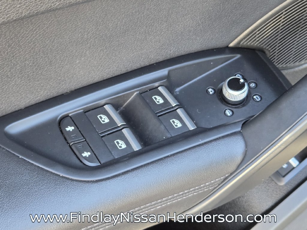 Used 2019 Audi Q5 2.0T Premium Plus w/ Premium Plus Package AWD/4WD image 22