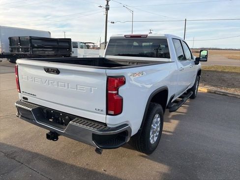 New 2026 Chevrolet Silverado 2500 LTZ image 6
