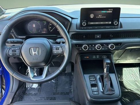 Used 2024 Honda CR-V Sport image 16