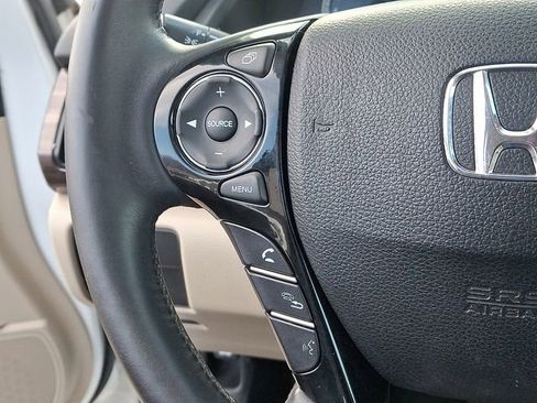 Used 2017 Honda Accord EX-L image 24