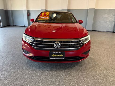 Used 2019 Volkswagen Jetta SEL image 2