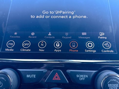 Used 2020 Jeep Grand Cherokee Overland image 28