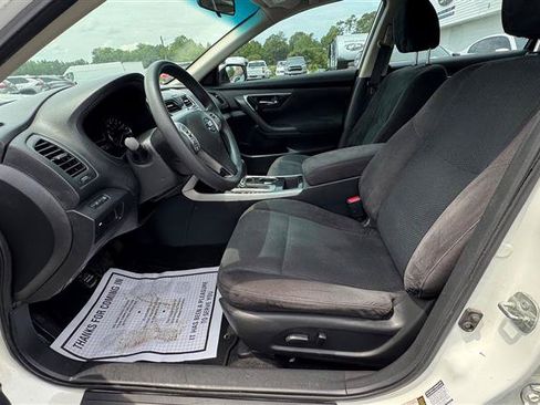 Used 2014 Nissan Altima 2.5 S FWD image 33