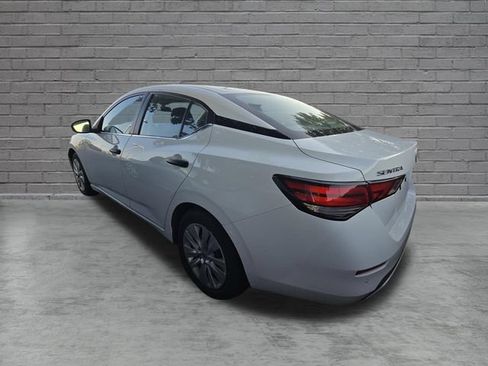 Certified 2025 Nissan Sentra S FWD image 5