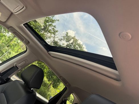 Certified 2023 Honda CR-V EX-L image 20