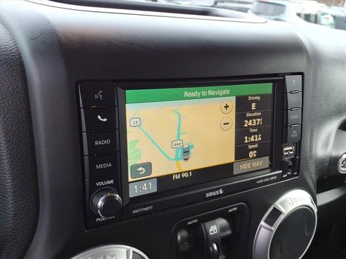 Used 2017 Jeep Wrangler Unlimited Rubicon image 20