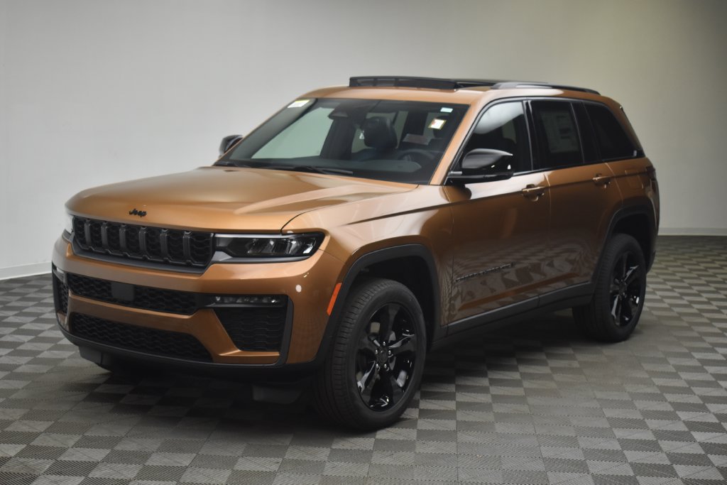 New 2027 Jeep Grand Cherokee Limited w/ Limited Altitude Package AWD/4WD image 14