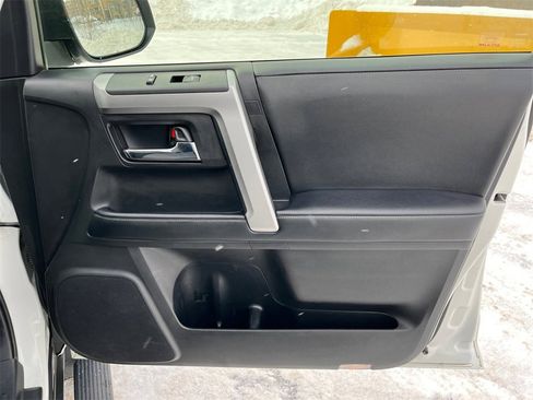 Used 2021 Toyota 4Runner SR5 image 21