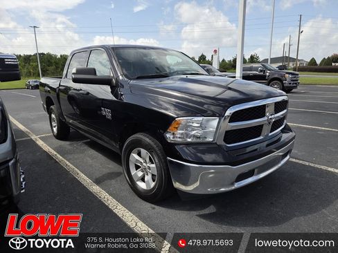 Used 2023 RAM 1500 Classic SLT w/ Trailer & Traction Group AWD/4WD image 1