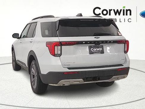 New 2026 Ford Explorer Active w/ Active Comfort Package image 6