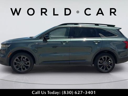 Used 2022 Kia Sorento SX Prestige w/ Rust Color Package AWD/4WD image 9
