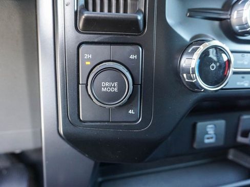 Used 2024 Ford F150 XLT image 22