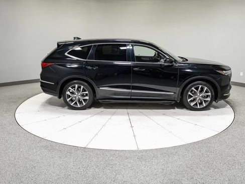 Used 2024 Acura MDX w/ Technology Package AWD/4WD image 8