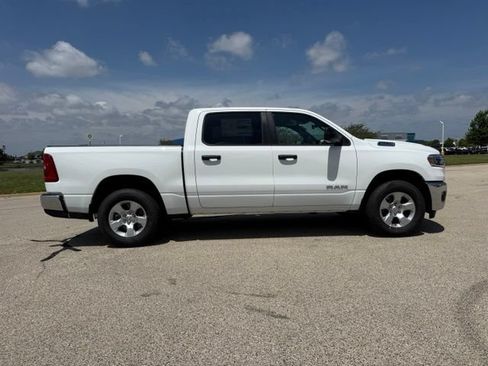New 2026 RAM 1500 Big Horn AWD/4WD image 14