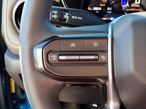 Used 2023 Chevrolet Colorado ZR2 w/ ZR2 Convenience Package III image 33