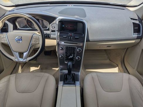 Used 2016 Volvo XC60 T6 Platinum w/ Climate Package FWD image 15
