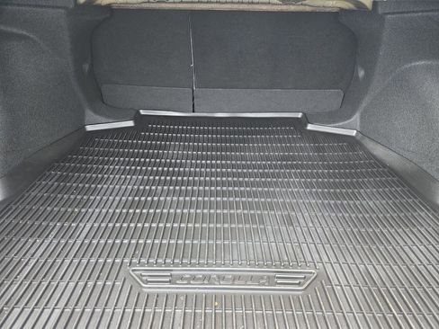 Used 2025 Toyota Corolla LE image 18